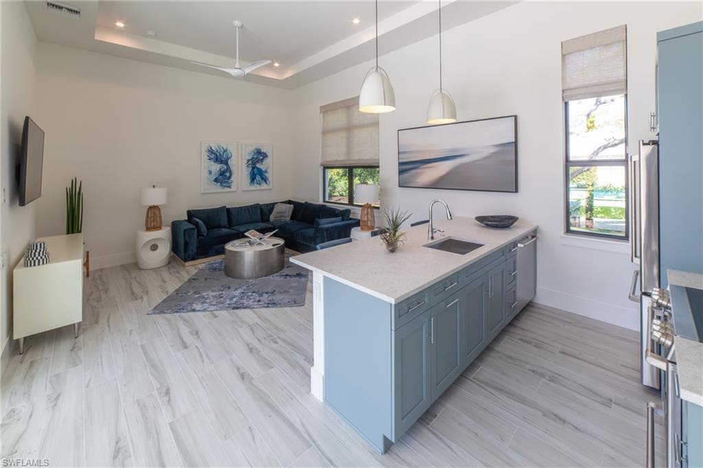 18 Caribbean Rd, Naples, FL 34108-36