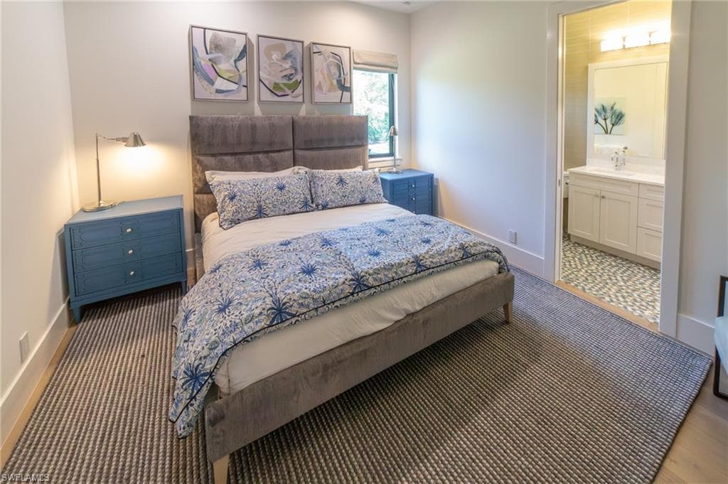 18 Caribbean Rd, Naples, FL 34108-38