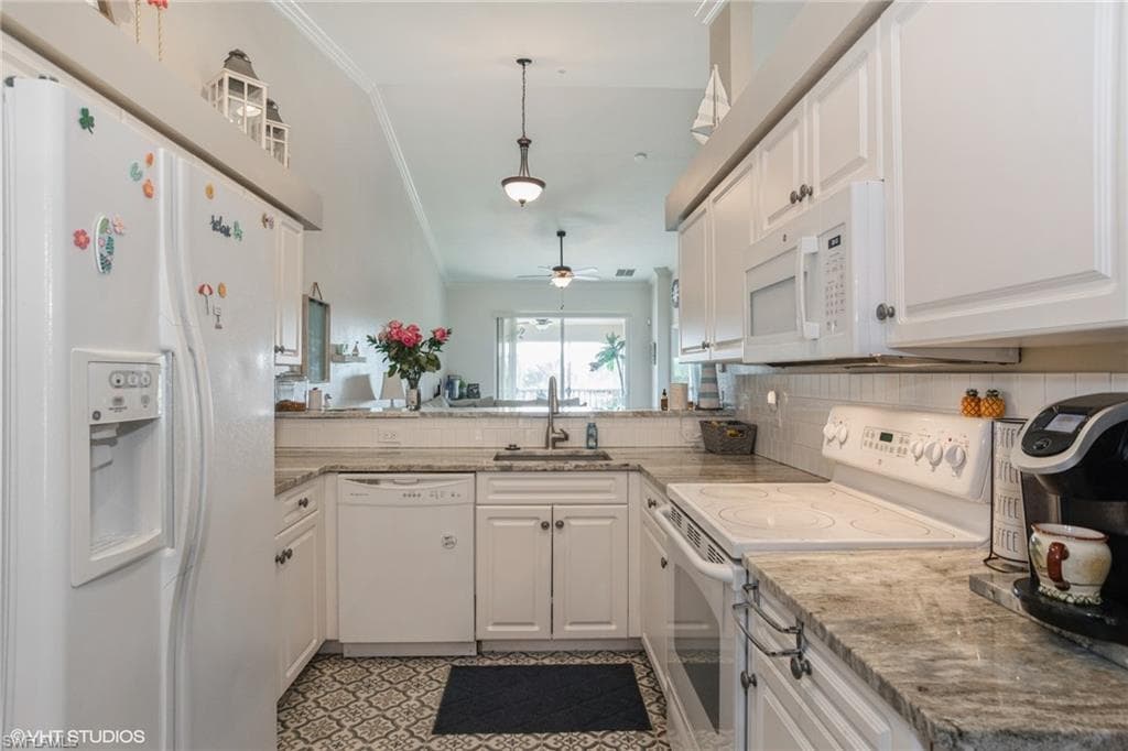 20001 Barletta Ln 2026, Estero, FL 33928-5