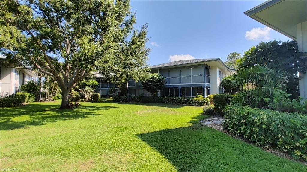 3300 Binnacle Dr 206, Naples, FL 34103-10