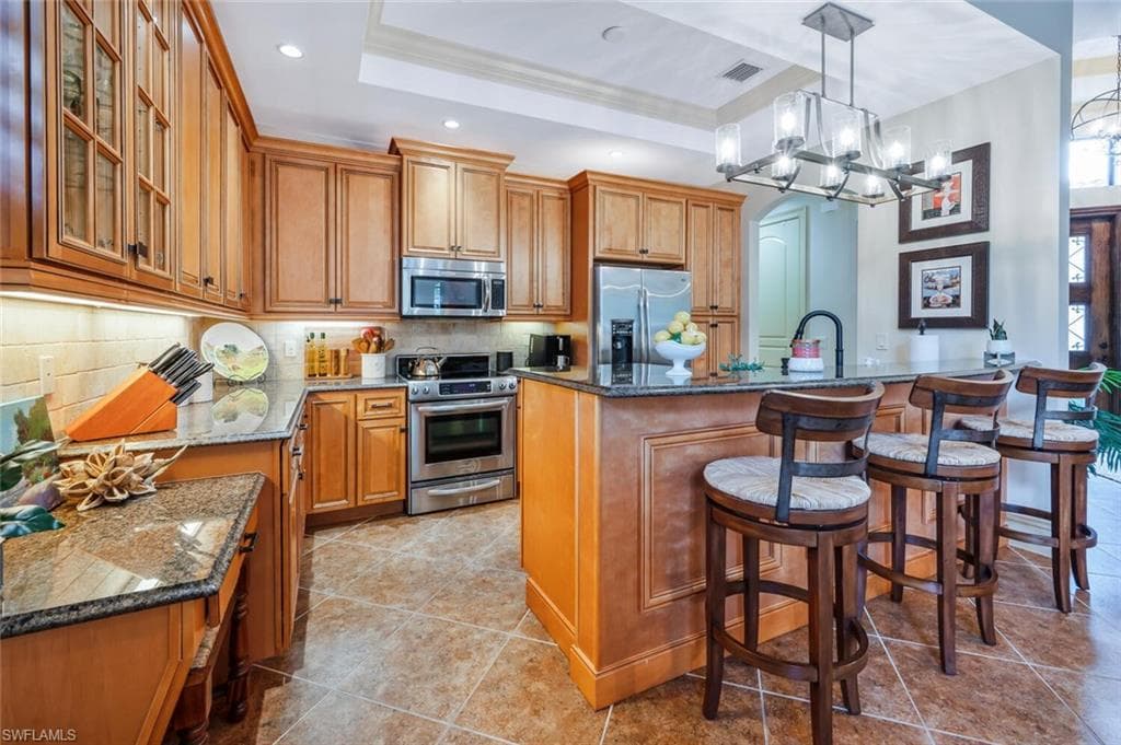 7996 Cordoba Pl, Naples, FL 34113-15
