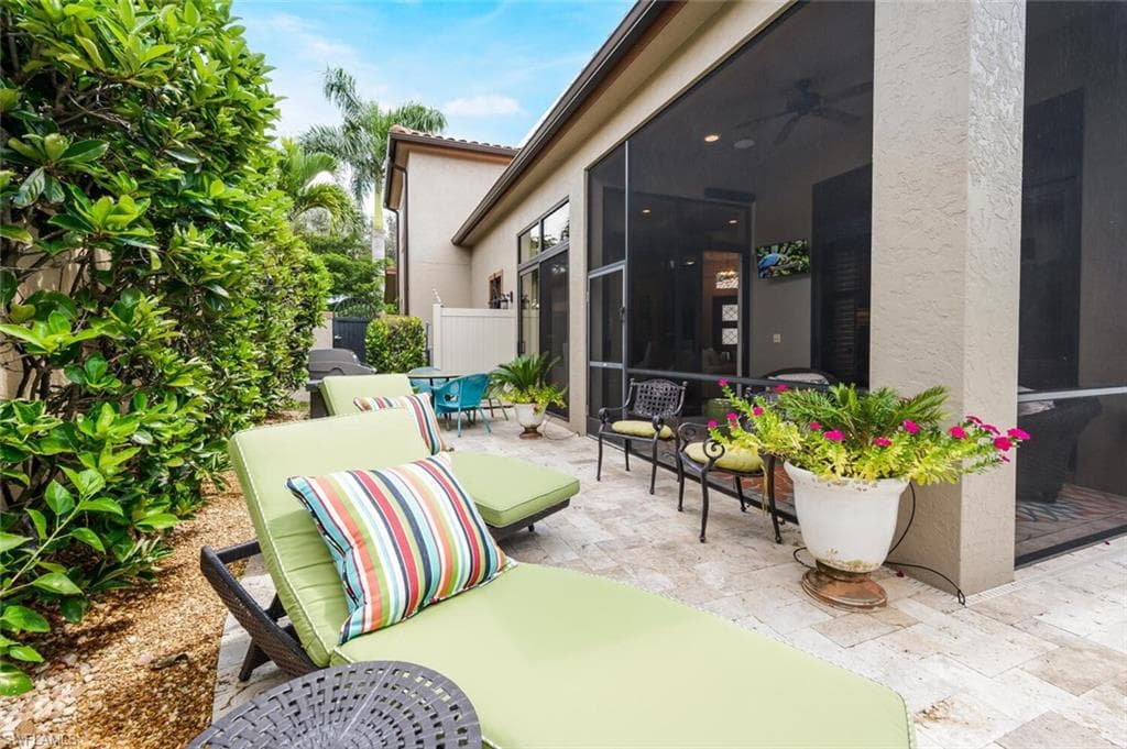 7996 Cordoba Pl, Naples, FL 34113-33