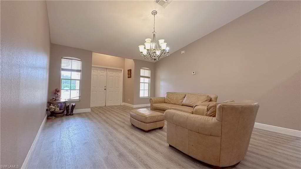 1290 21st St SW, Naples, FL 34117-10
