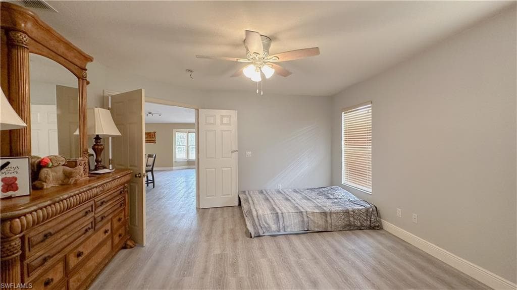 1290 21st St SW, Naples, FL 34117-23