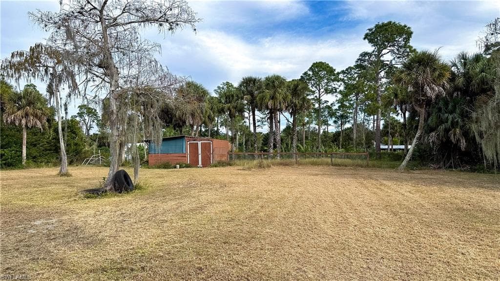 1290 21st St SW, Naples, FL 34117-47