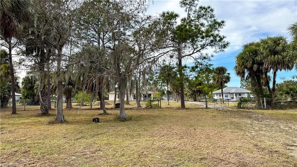 1290 21st St SW, Naples, FL 34117-50