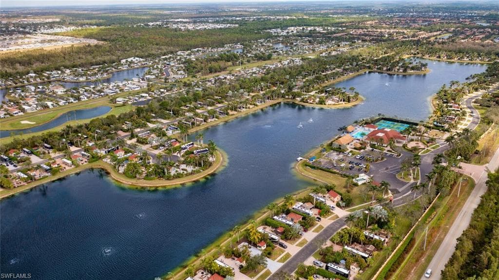 4747 Southern Breeze Dr, Naples, FL 34114-19