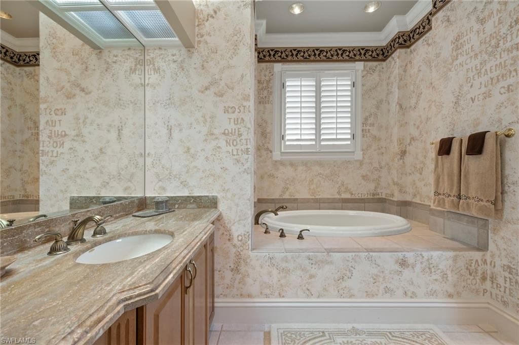 7264 Tilden Ln, Naples, FL 34108-24