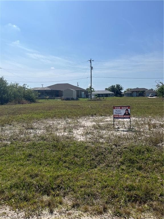 2020 4th Ter, Cape Coral, FL 33993-8