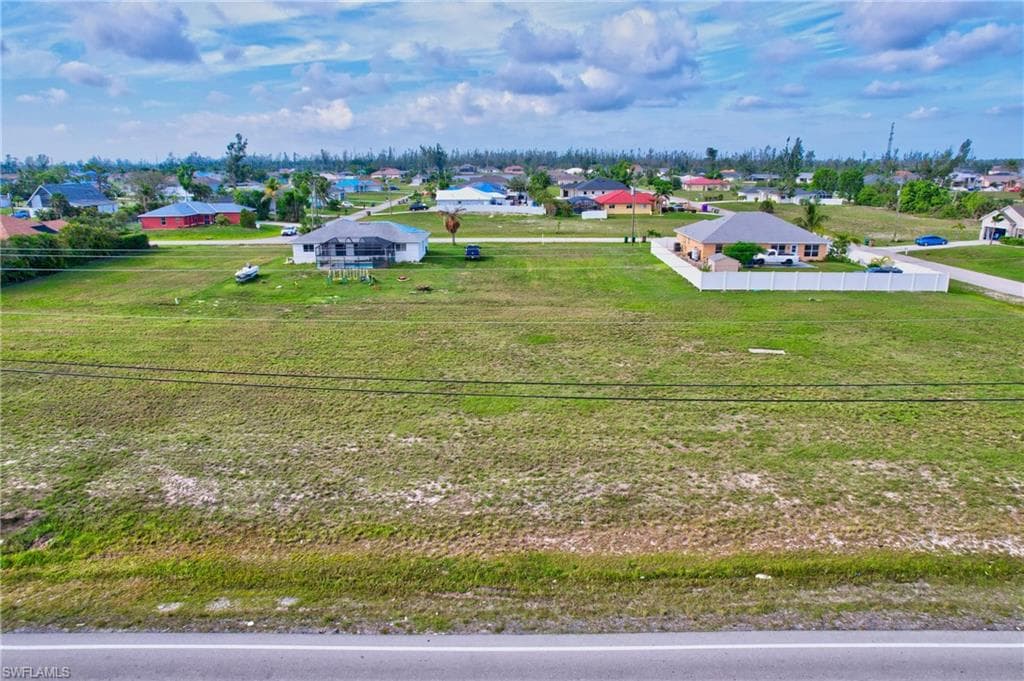 2122 Embers Pkwy, Cape Coral, Fl 33993-11