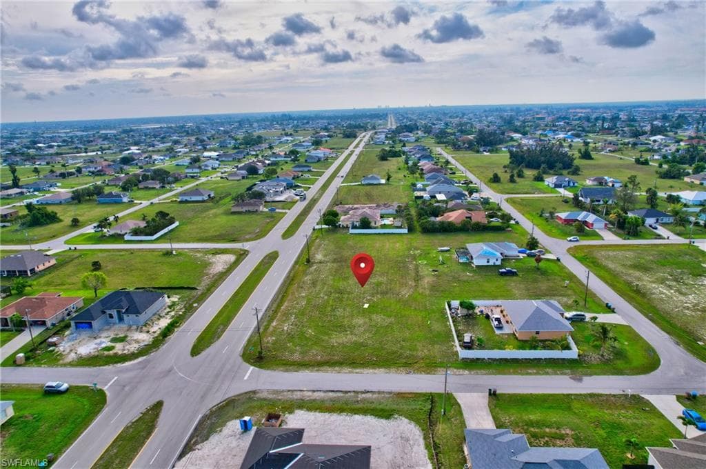 2122 Embers Pkwy, Cape Coral, Fl 33993-12