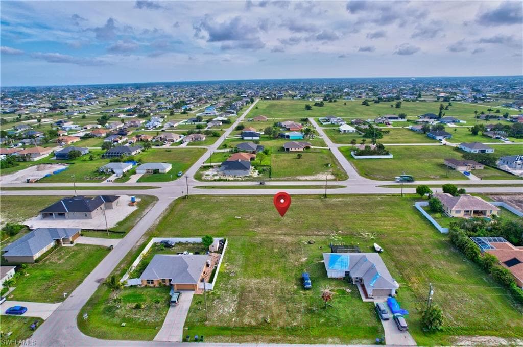 2122 Embers Pkwy, Cape Coral, Fl 33993-13