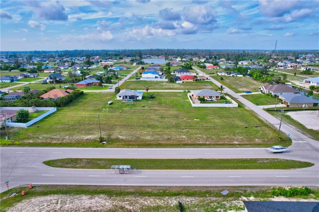 2122 Embers Pkwy, Cape Coral, Fl 33993-15
