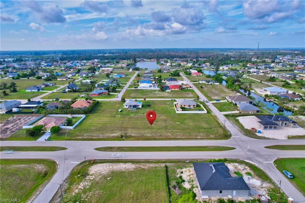 2122 Embers Pkwy, Cape Coral, Fl 33993-17