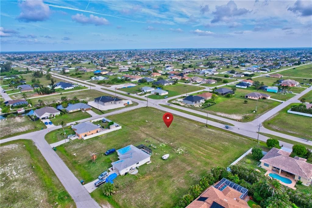 2122 Embers Pkwy, Cape Coral, Fl 33993-20