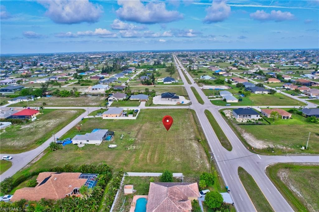2122 Embers Pkwy, Cape Coral, Fl 33993-4