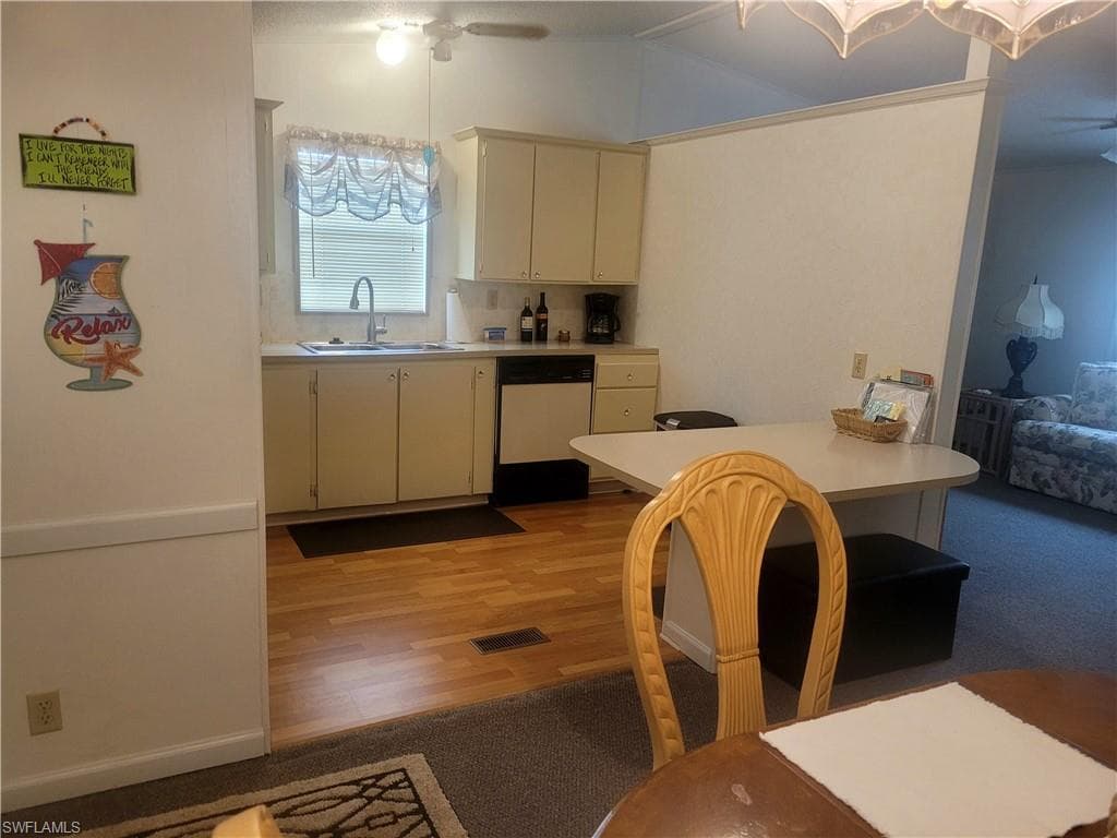 31 Amethyst Ave 31-a, Naples, FL 34114-11