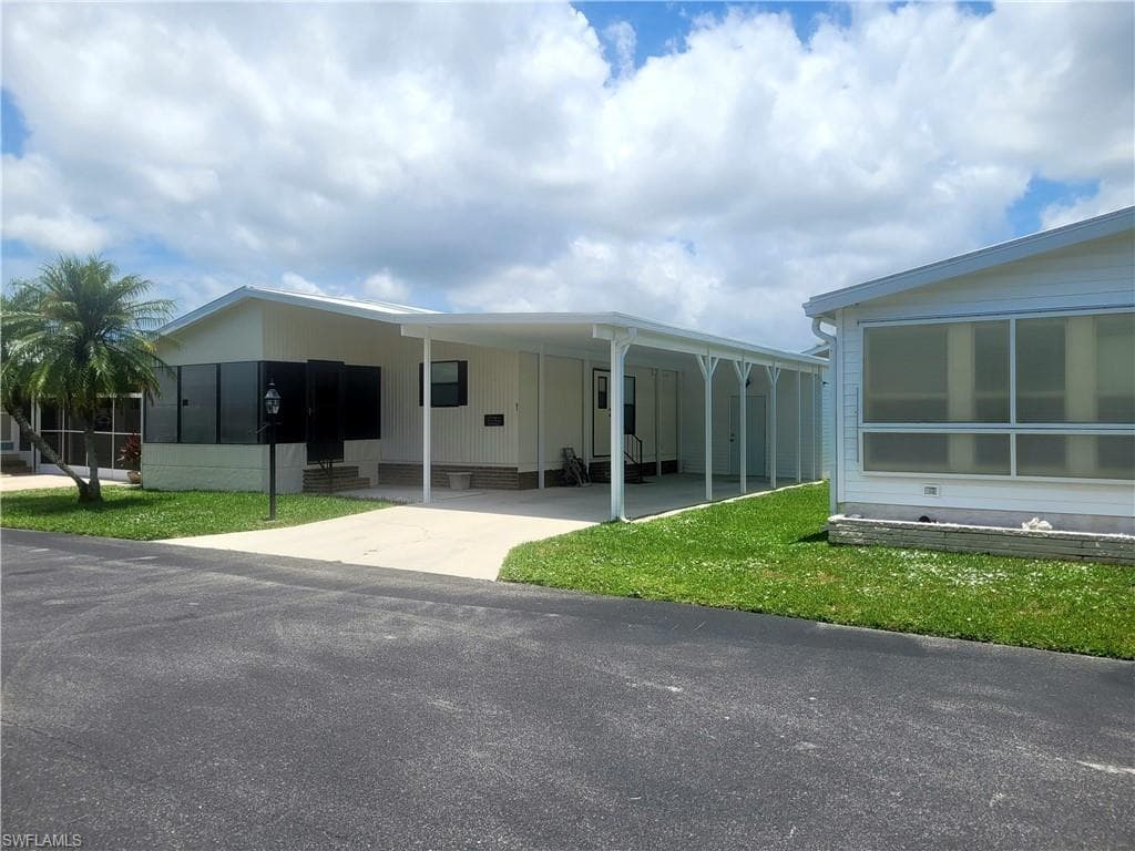 31 Amethyst Ave 31-a, Naples, FL 34114-4