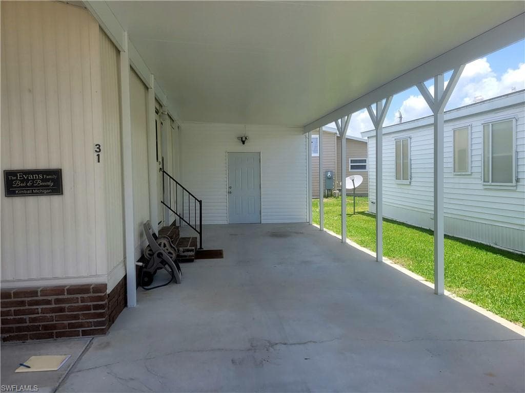 31 Amethyst Ave 31-a, Naples, FL 34114-6