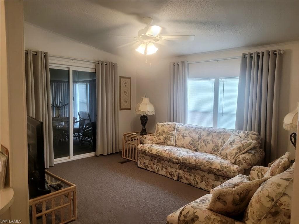 31 Amethyst Ave 31-a, Naples, FL 34114-7