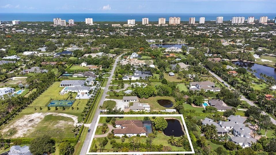179 Mahogany Dr, Naples, FL 34108-28