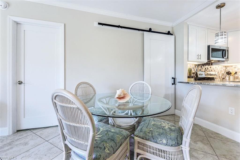 87 Collier Blvd J4, Marco Island, FL 34145-11