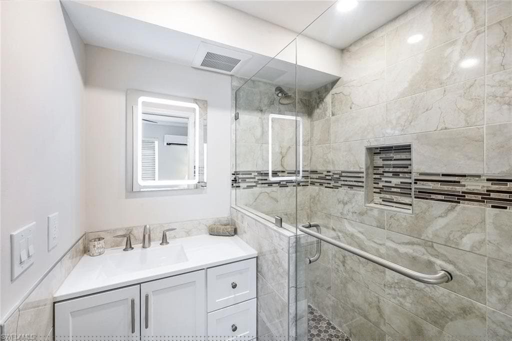 87 Collier Blvd J4, Marco Island, FL 34145-15