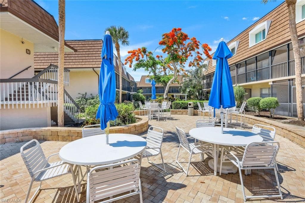87 Collier Blvd J4, Marco Island, FL 34145-17
