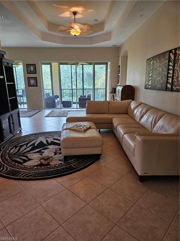 10050 Valiant Ct 201, Miromar Lakes, FL 33913-11