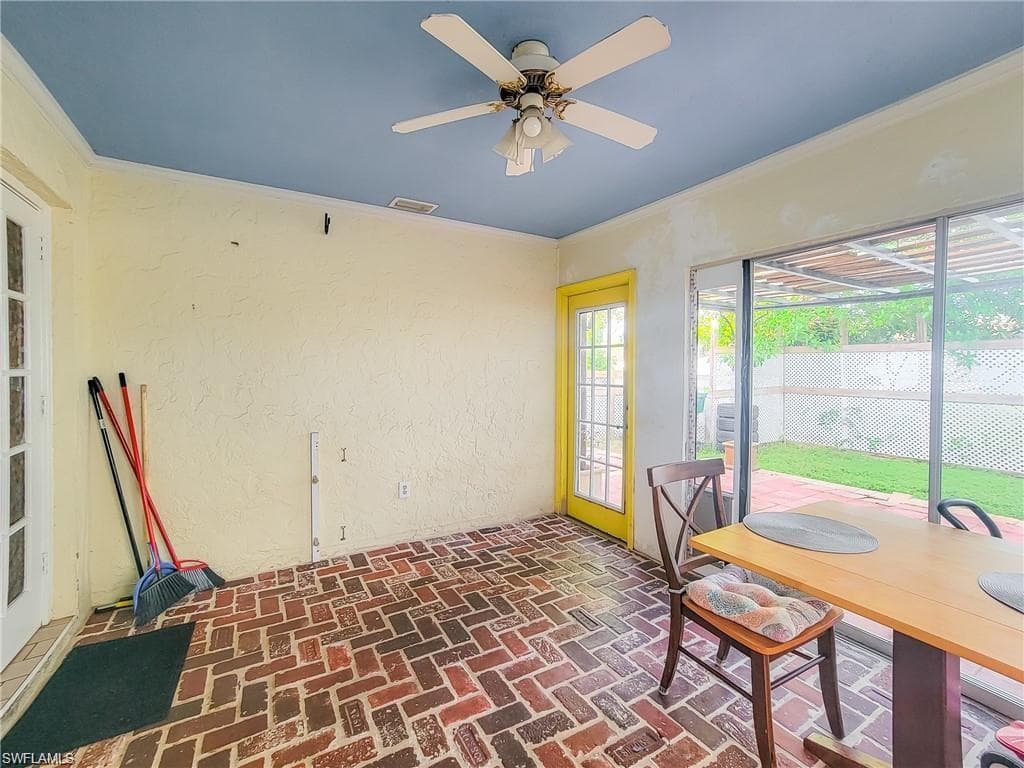 2596 Santa Barbara Blvd, Naples, FL 34116-21