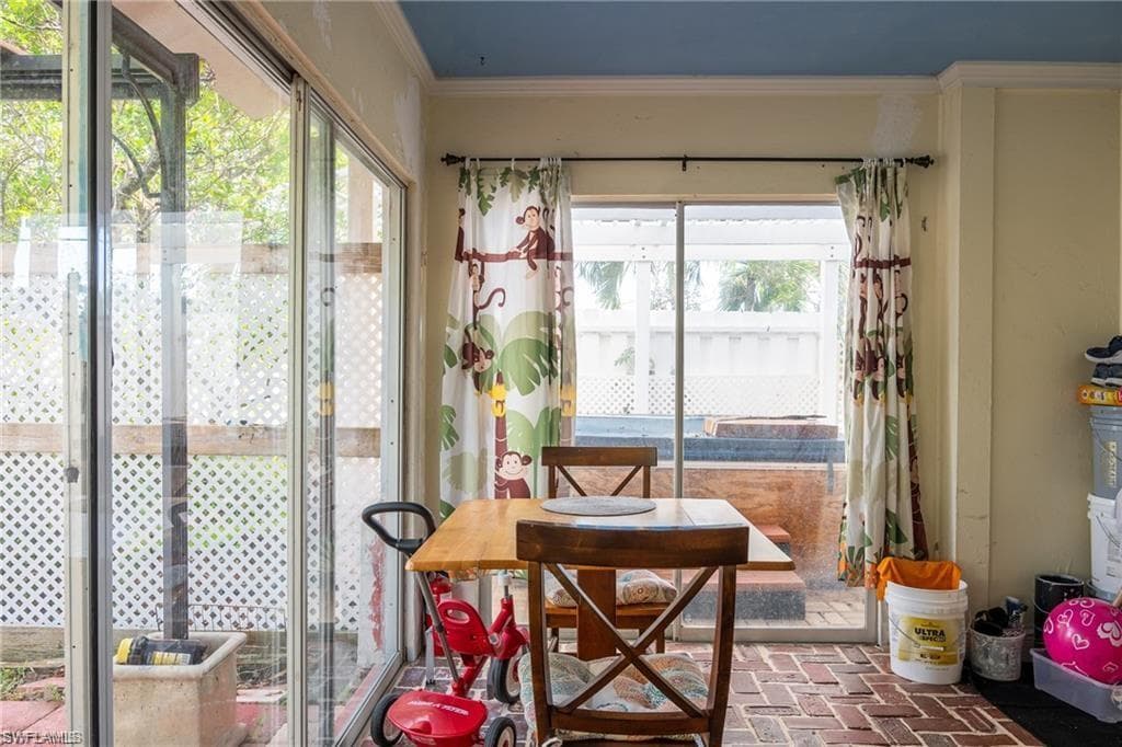 2596 Santa Barbara Blvd, Naples, FL 34116-29