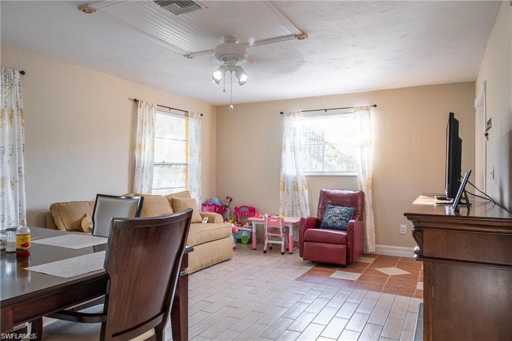 2596 Santa Barbara Blvd, Naples, FL 34116-7