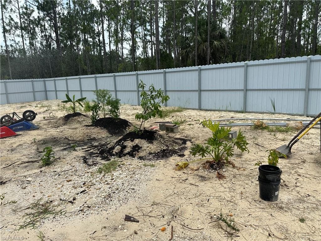 1215 Hamilton Ave, Lehigh Acres, FL 33972-23