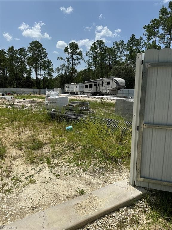 1215 Hamilton Ave, Lehigh Acres, FL 33972-2