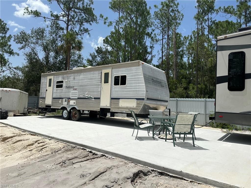 1215 Hamilton Ave, Lehigh Acres, FL 33972-33