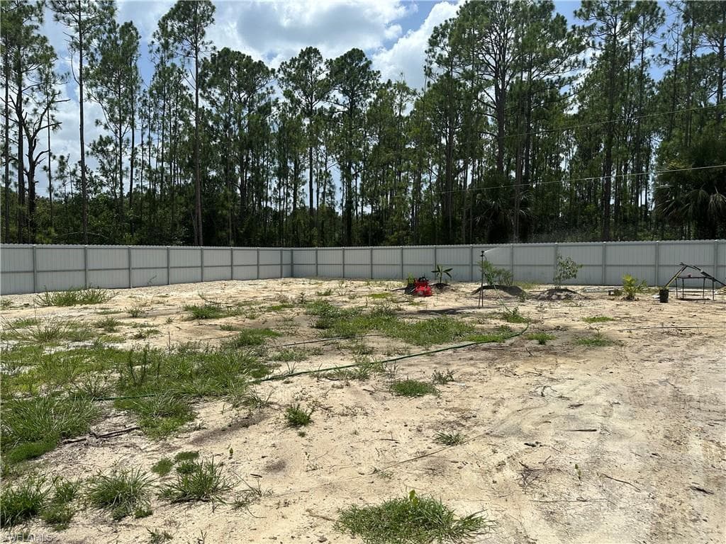 1215 Hamilton Ave, Lehigh Acres, FL 33972-34