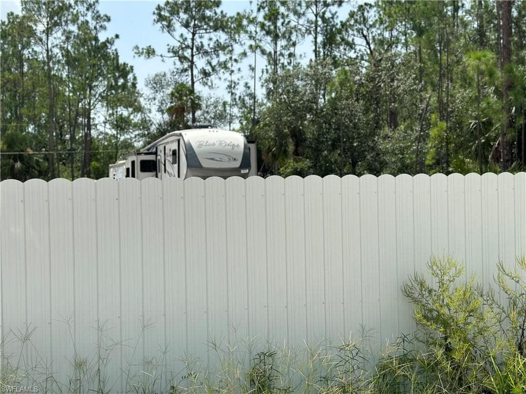 1215 Hamilton Ave, Lehigh Acres, FL 33972-3