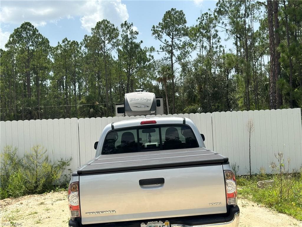 1215 Hamilton Ave, Lehigh Acres, FL 33972-8