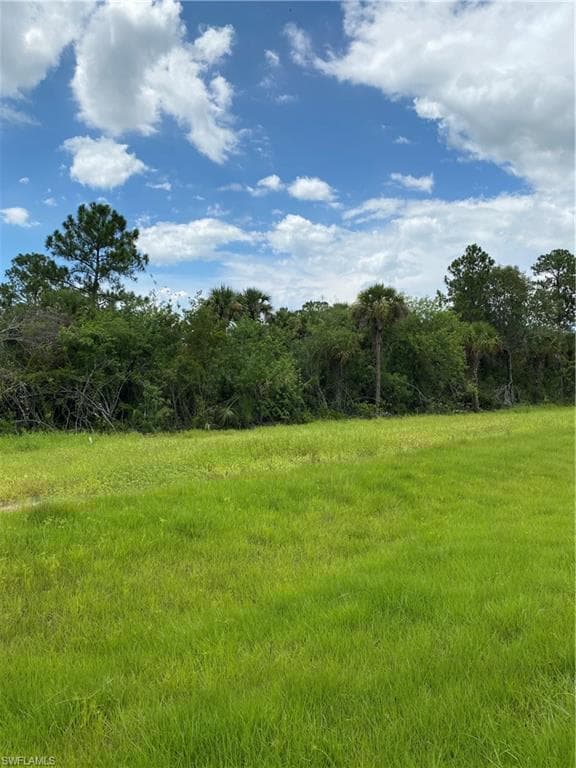 7235 Everglades Blvd N, Naples, FL 34120-5