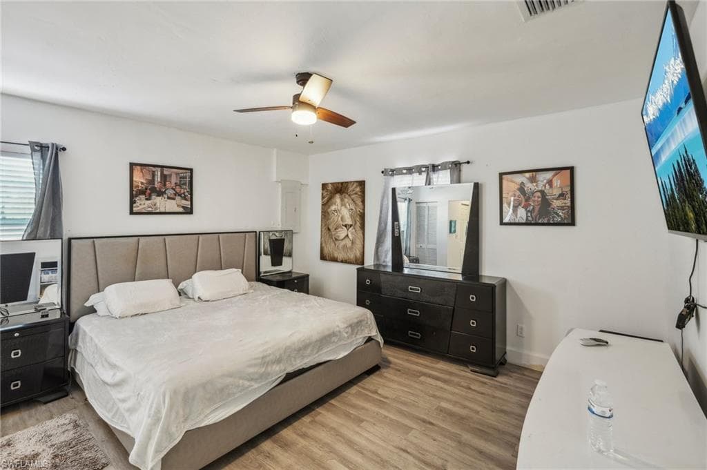 2275 Woodland Grade Rd, Naples, FL 34117-19