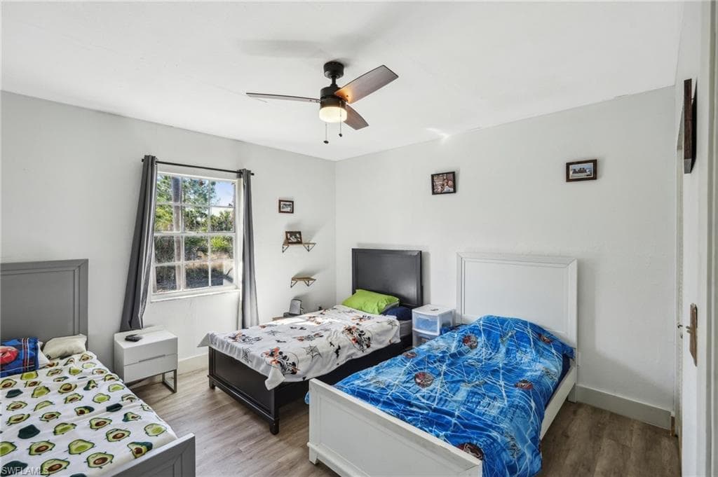 2275 Woodland Grade Rd, Naples, FL 34117-21