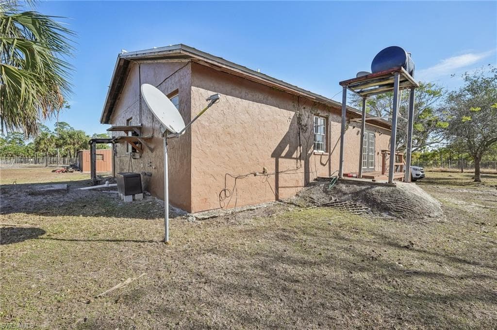 2275 Woodland Grade Rd, Naples, FL 34117-25