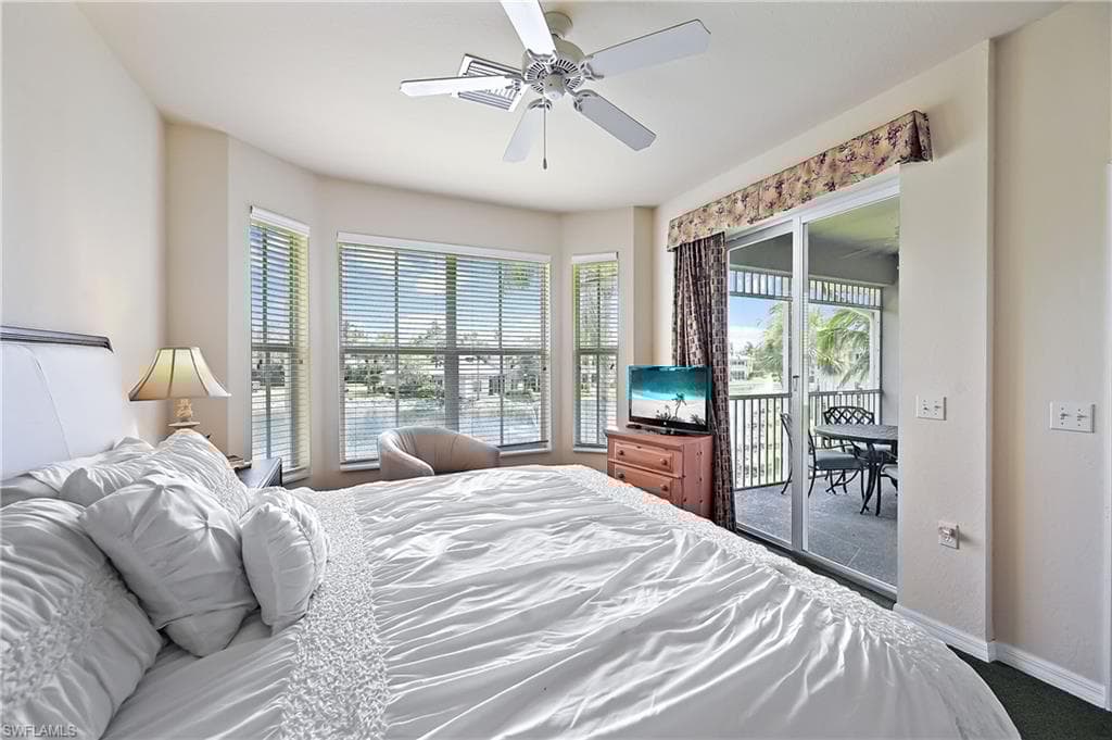 7930 Mahogany Run Ln 824, Naples, FL 34113-17