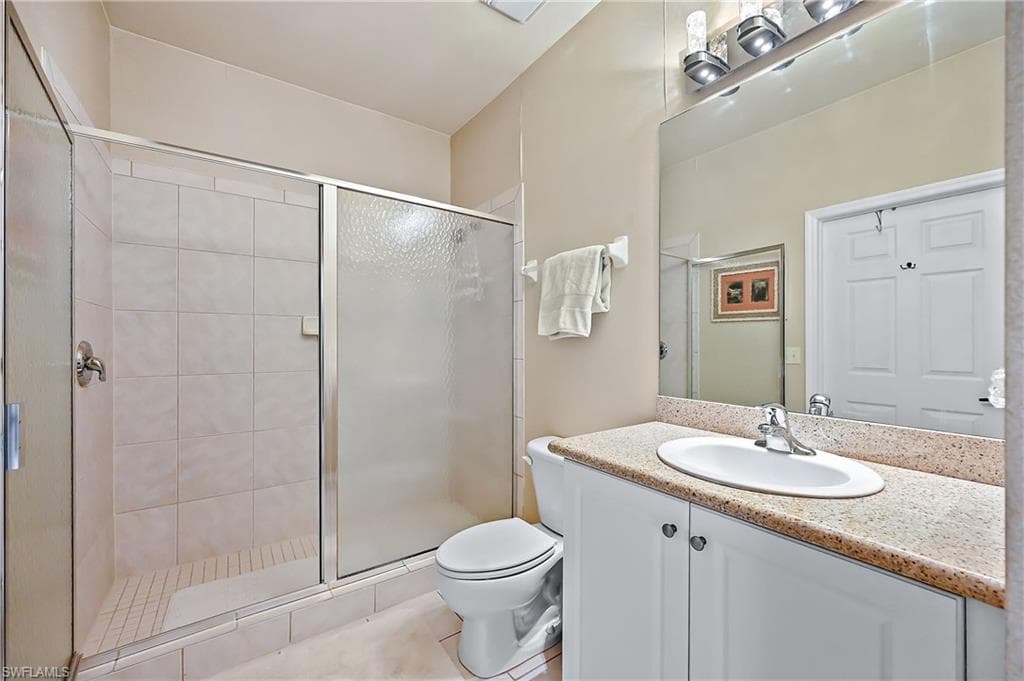 7930 Mahogany Run Ln 824, Naples, FL 34113-24