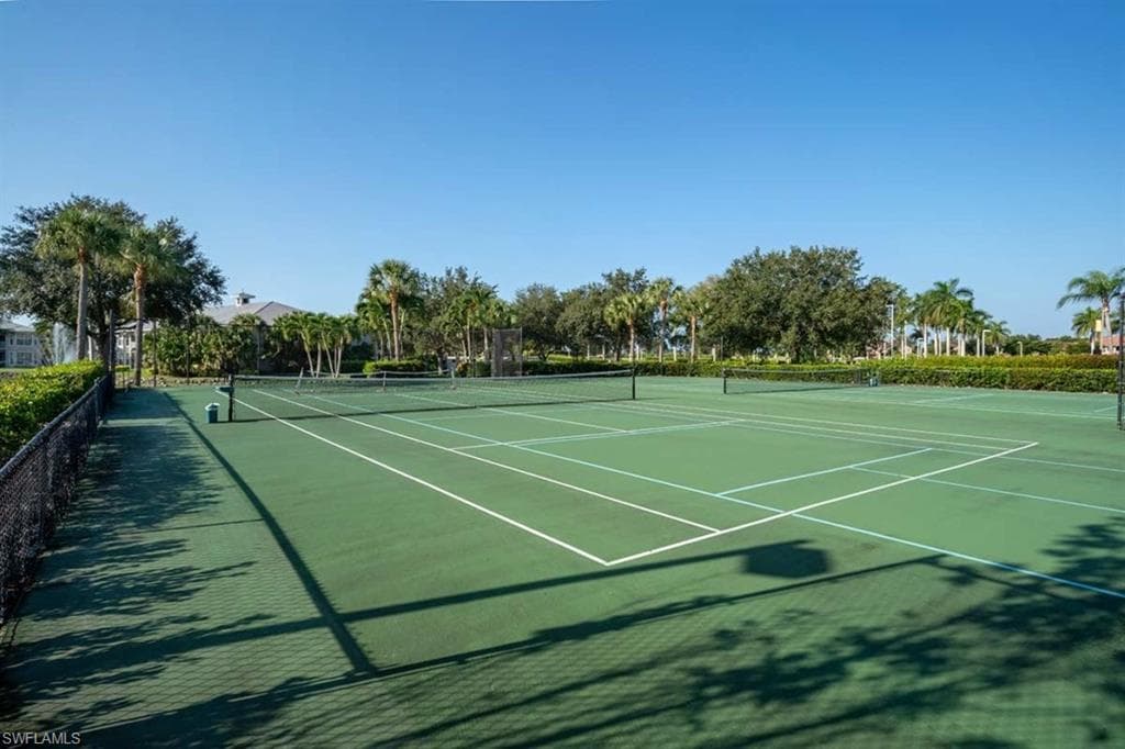 7930 Mahogany Run Ln 824, Naples, FL 34113-30