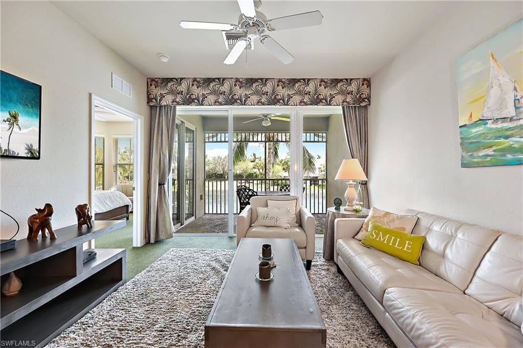 7930 Mahogany Run Ln 824, Naples, FL 34113-3