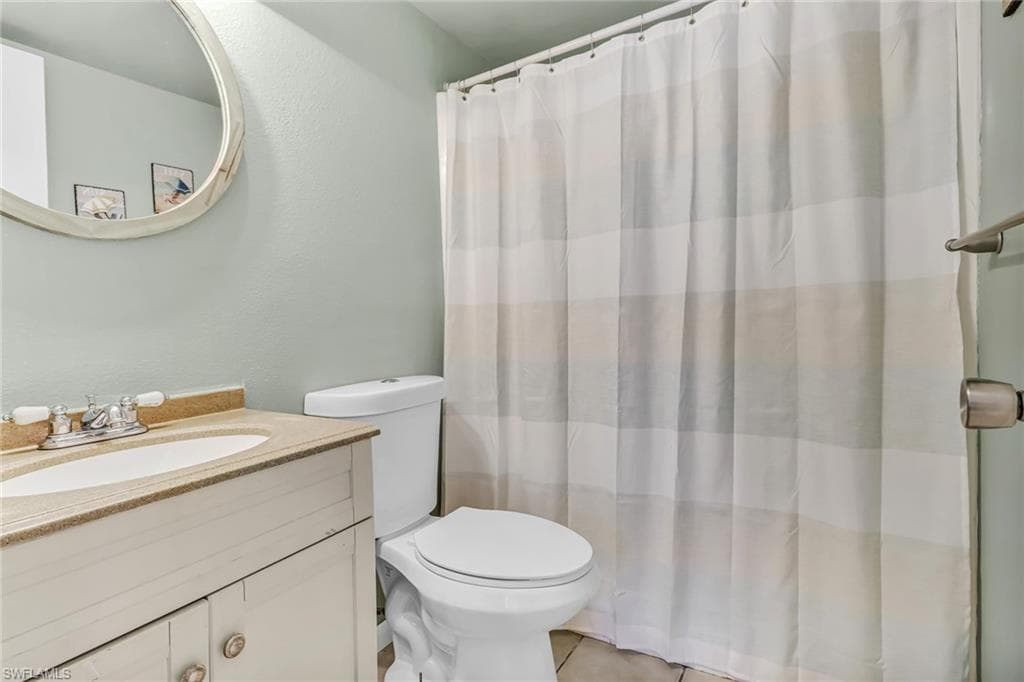4321 27th Ct SW Bldg 18 -101, Naples, FL 34116-21