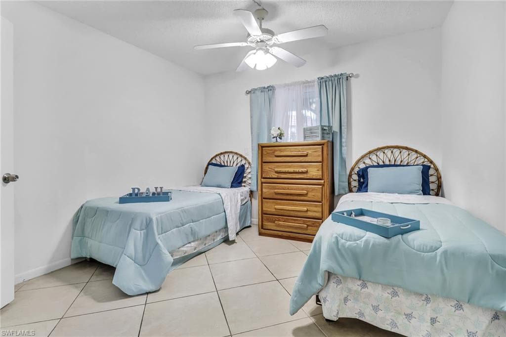 4321 27th Ct SW Bldg 18 -101, Naples, FL 34116-24