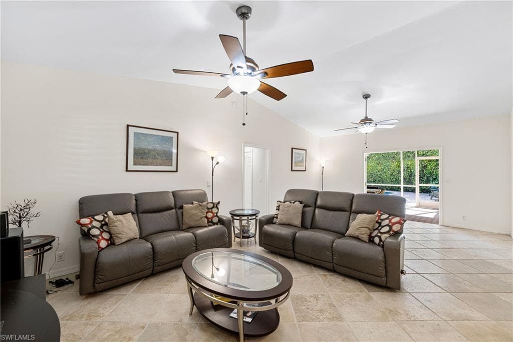 1233 12th Ave N, Naples, FL 34102-28