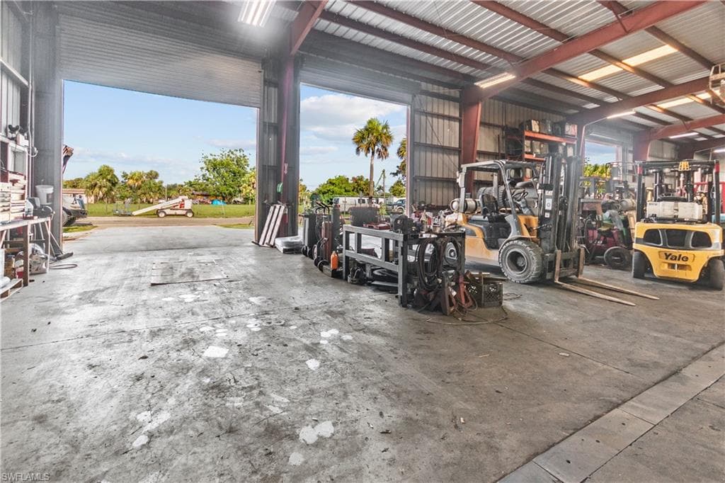 2065 Towles St, Fort Myers, FL 33916-27